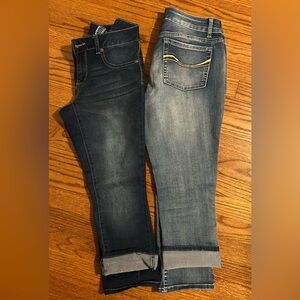 So Crop Jean Capris, lot of 2, Size 7 👖✨🇺🇸